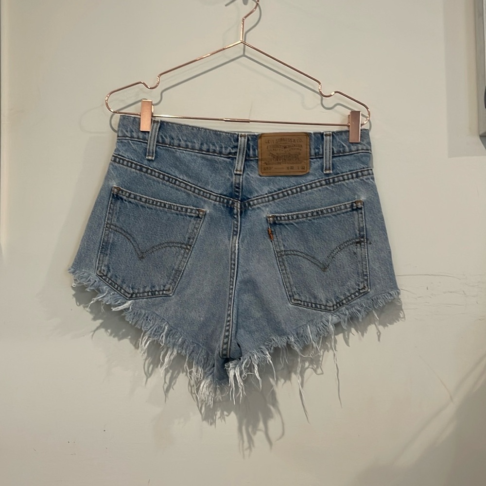 Vintage Levi’s Orange Tab Jean Cut-off shorts - Picture 8 of 16